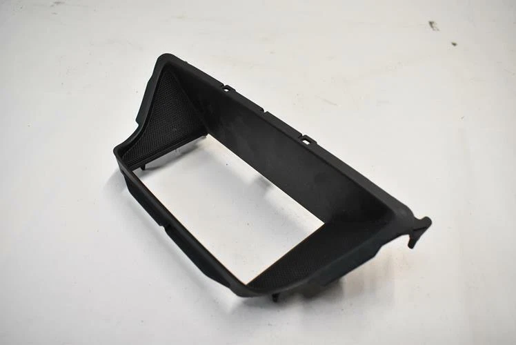 12-14 Mercedes W218 CLS550 CLS63 Dashboard Display Screen Trim Bezel Cover OEM - Image 3 of 4