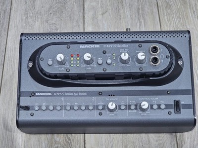 Mackie Onyx Satelite Base Station