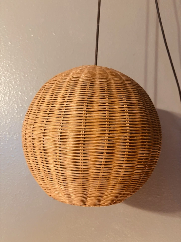 Globo de vime de vime pendurado luz, cabo de ligação. Decoração boho para casa, tão aconchegante fofa - Imagem 3 de 4
