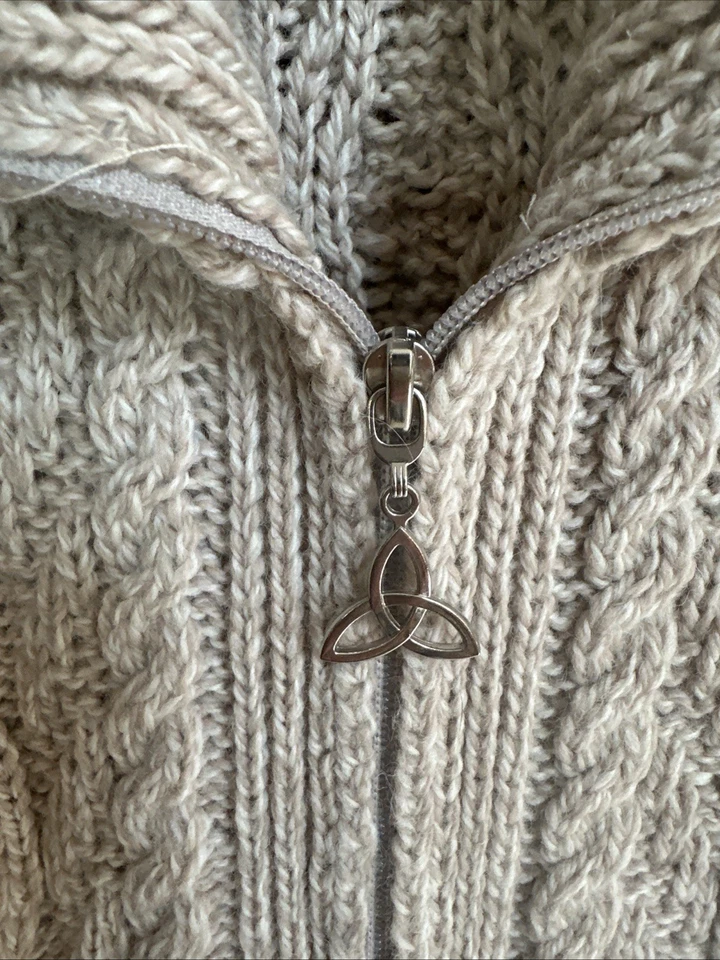 Aran Crafts Womens Merino Wool Cable Knit Toggle Long Cardigan Sweater Sz Medium - Image 4 of 4