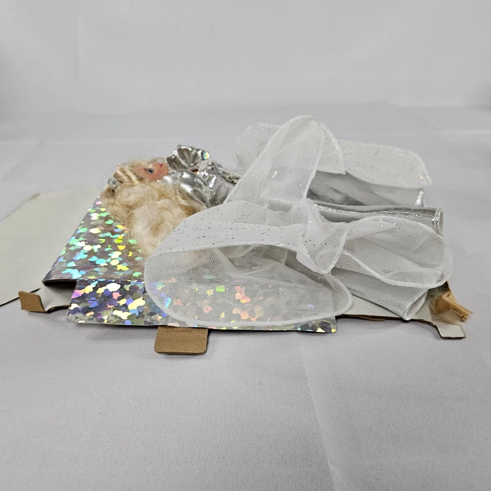 Happy Holidays Barbie Doll Special Edition Vintage 1992 Crystal & Silver READ⬇ - Image 3 of 4