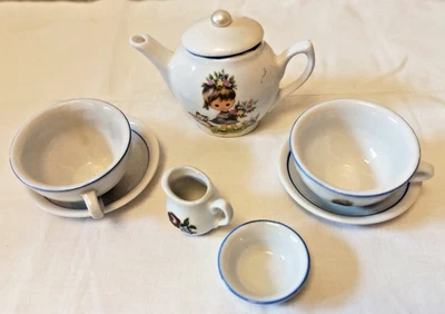Dinette Service à café de poupée en faïence dans sa boite d'origine - Photo 1/4