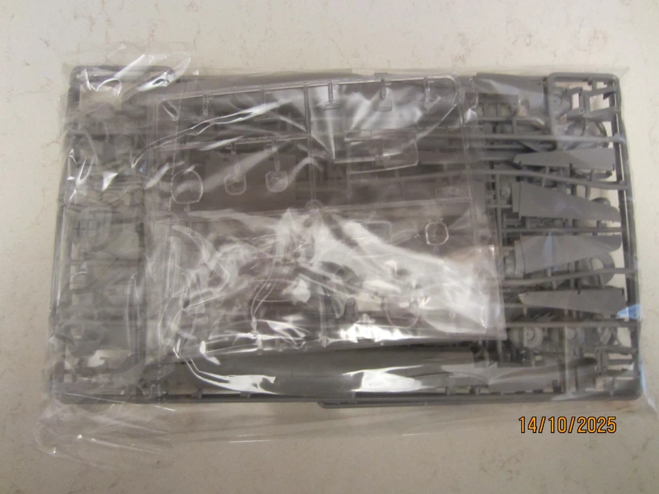 1/48 ICM Junkers Ju 88A-5 German Bomber - Immagine 3 di 4