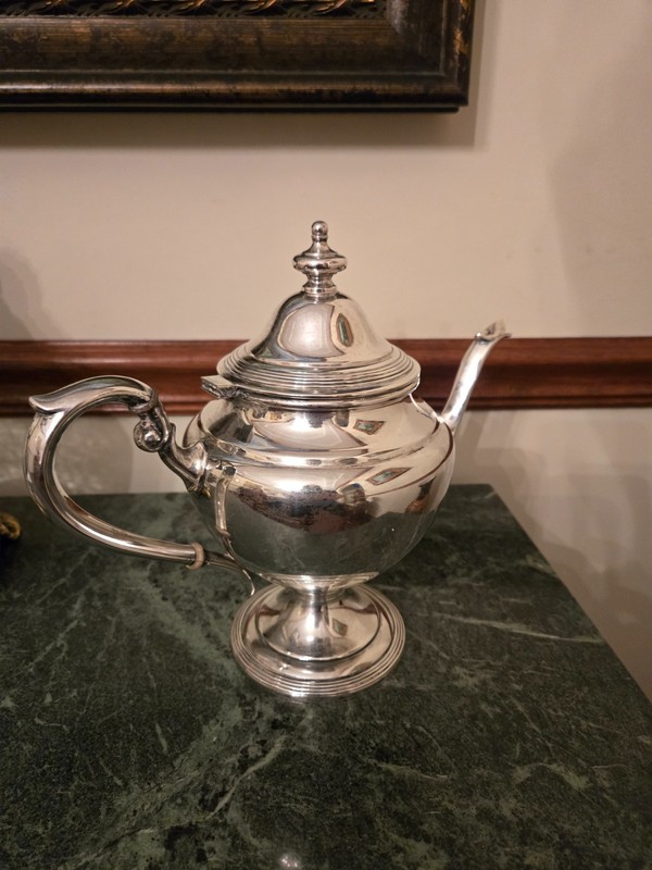 Vintage - Classic - Fisher Tea Pot - Sterling Silver 7-7/8”