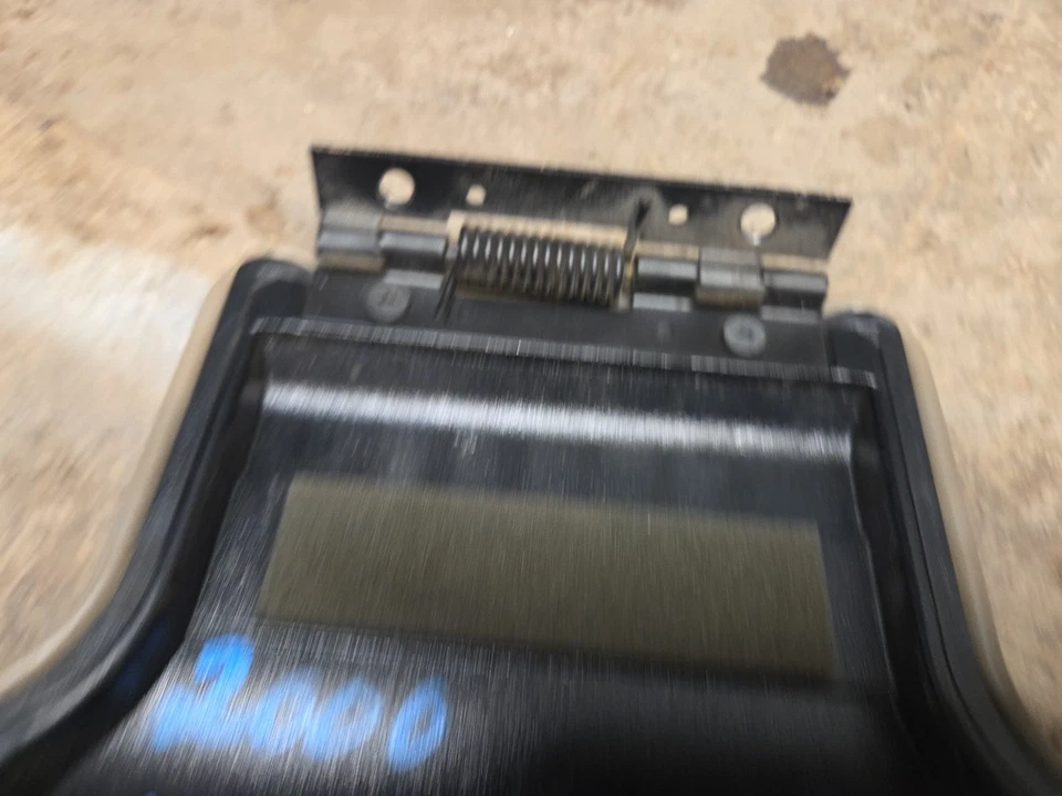 SHORT 12.5 Buick LeSABRE BEIGE 2000-2005 Tapa Consola Central Delantera Tapa Apoyabrazos Foto 4 de 4