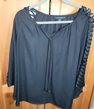 Black Women's Med Top Zac & Rachel Butterfly Sleeves See Descrip