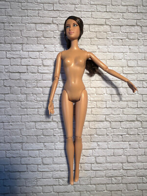 Barbie Collector - Katniss Hunger Games - Puppe nude - beweglicher Körper (N24)