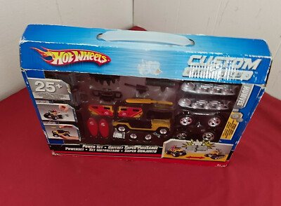 Hot Wheels Custom Motors Power Set Spielset 25 austauschbare Teile Rückziehmotor