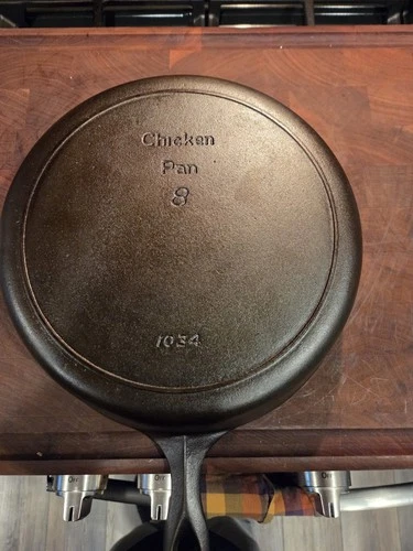 Griswold Cast Iron Chicken Pan #8 Iron Mountain – Fully Restored, Sits Flat