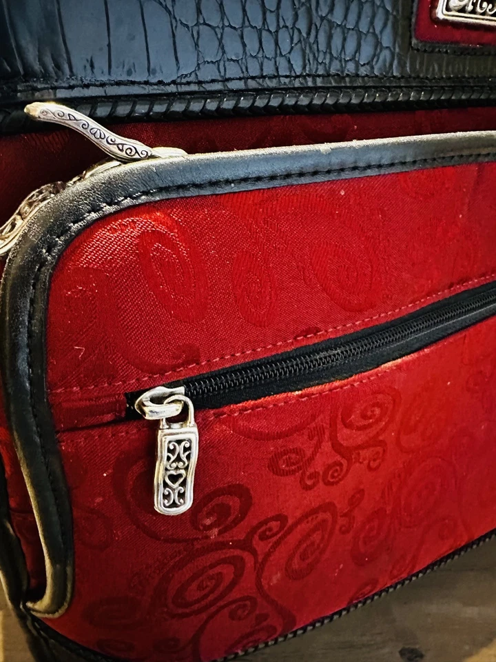 Brighton багаж красный и черный Weekender компьютер на колесиках ручная кладь - Изображение 4 из 4