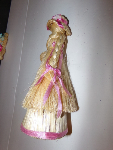 3 Vtg Corn Husk dolls w Brooms Apple Basket 6" & 3" Fall Thanksgiving Decor - Picture 3 of 7