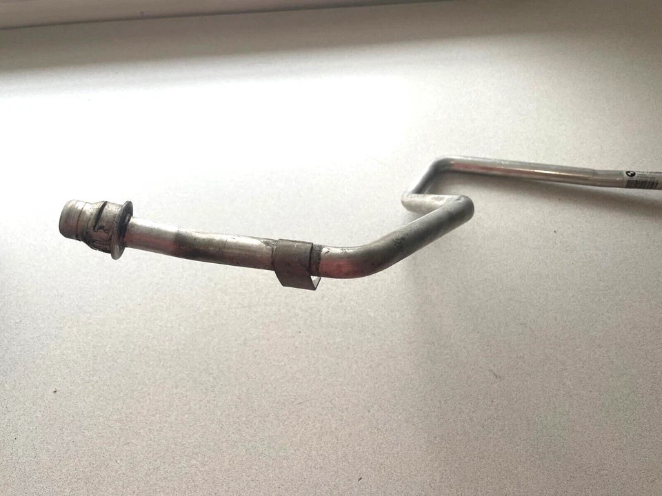 BMW X5 3.0Si E70 2007-2013 ~ tubo de refrigerante ~ 17127561686 Foto 2 de 4