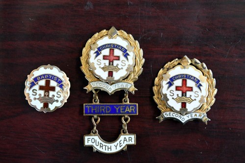 Congregational Sunday School Pins Christian Baptist 2nd 3rd 4th Year GF Robbins