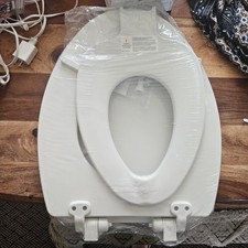 New - Potty Training Adult Toilet Seat 2 in 1