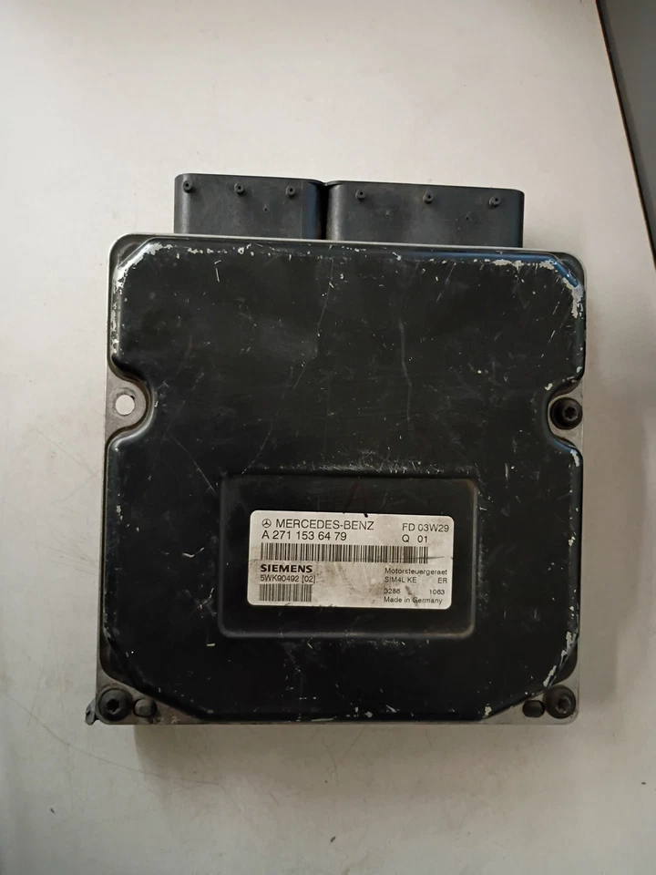 Módulo de control del motor Mercedes Benz C230 W203 2002-2005 ECU ECM A2711536479 Foto 2 de 4