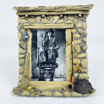 Cedar Key Outdoor Series Fishing Stone Cabin Picture Frame for 3-1/2 x 5 Photo