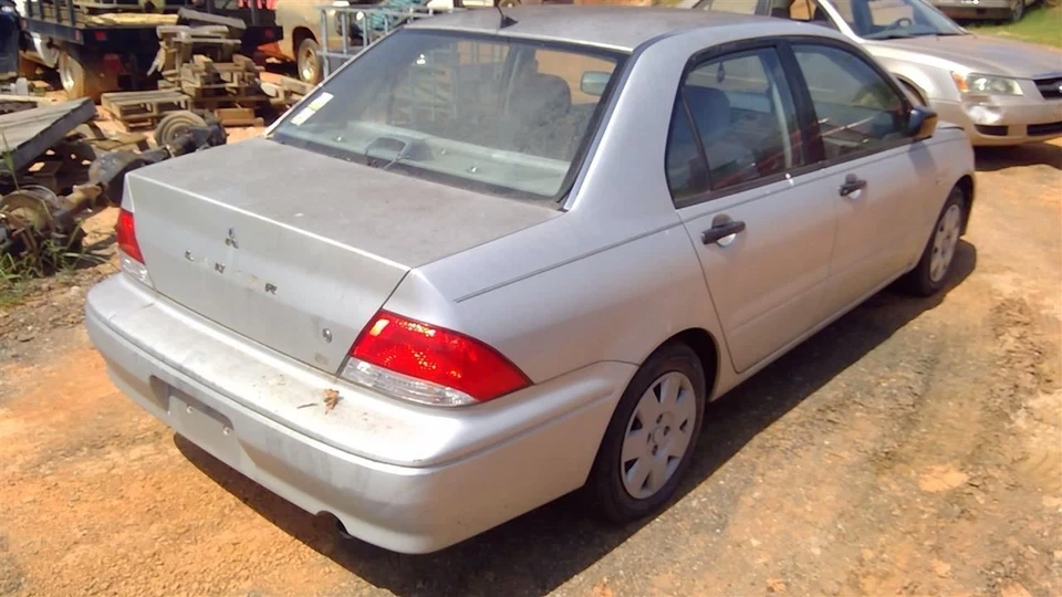 Driver Front Door Excluding Evolution Electric Fits 02-03 LANCER 252101 - Image 4 of 4