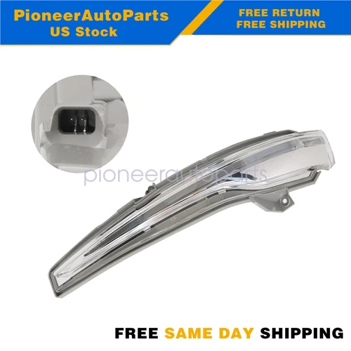 Mirror Turn Signal Lights Passenger Right Side for Mercedes C Class 0999067201
