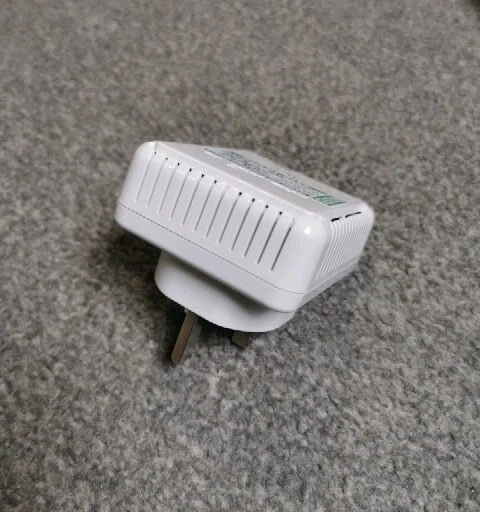 Devolo dLAN 500 Duo SINGLE POWERLINE ADAPTER MT2585 Ethernet Extender NOT WiFi - Image 3 of 4