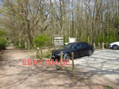 FOTO BURLISH TOP NATURSCHUTZGEBIET PARKPLATZ UND BESCHILDERUNG AM EINGANG ZUR NA