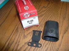 1985 - 2004 GM Fuel Pump Relay Standard Motor Products RY109 - New