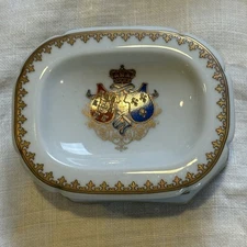 Mottahedeh Vista Alegre Salt Cellar King Carlos Vista Alegre Portugal