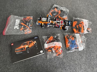 BUILT LEGO TECHNIC: Ford F-150 Raptor (42126) w/Manual - Read