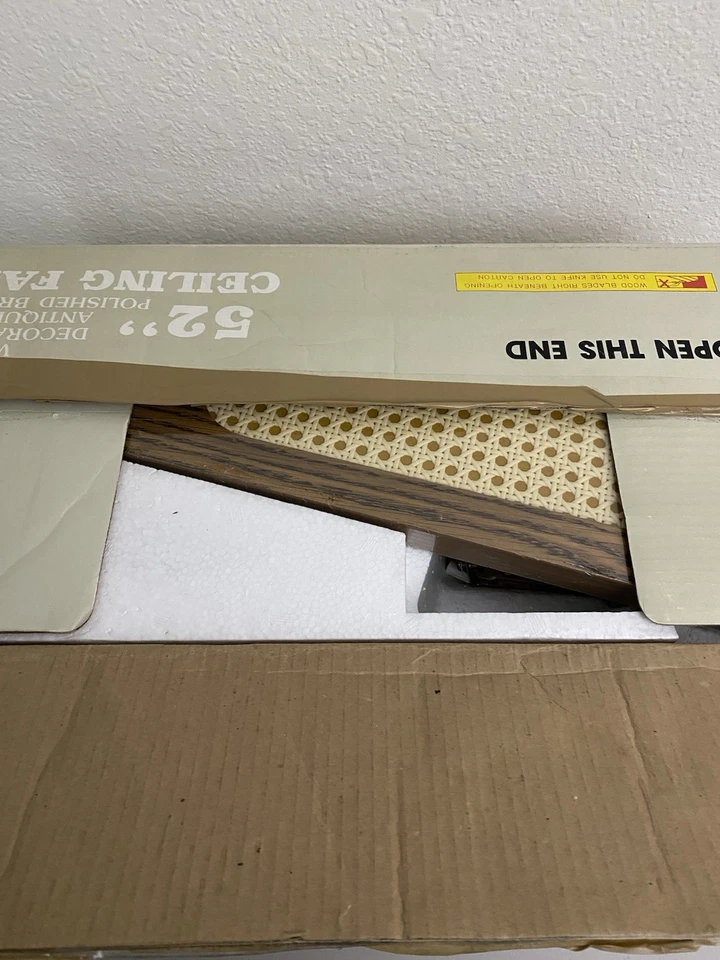 Windmachines 52" Ceiling Fan Made in Hong Kong Vintage Decorative 303830 - Image 3 of 4