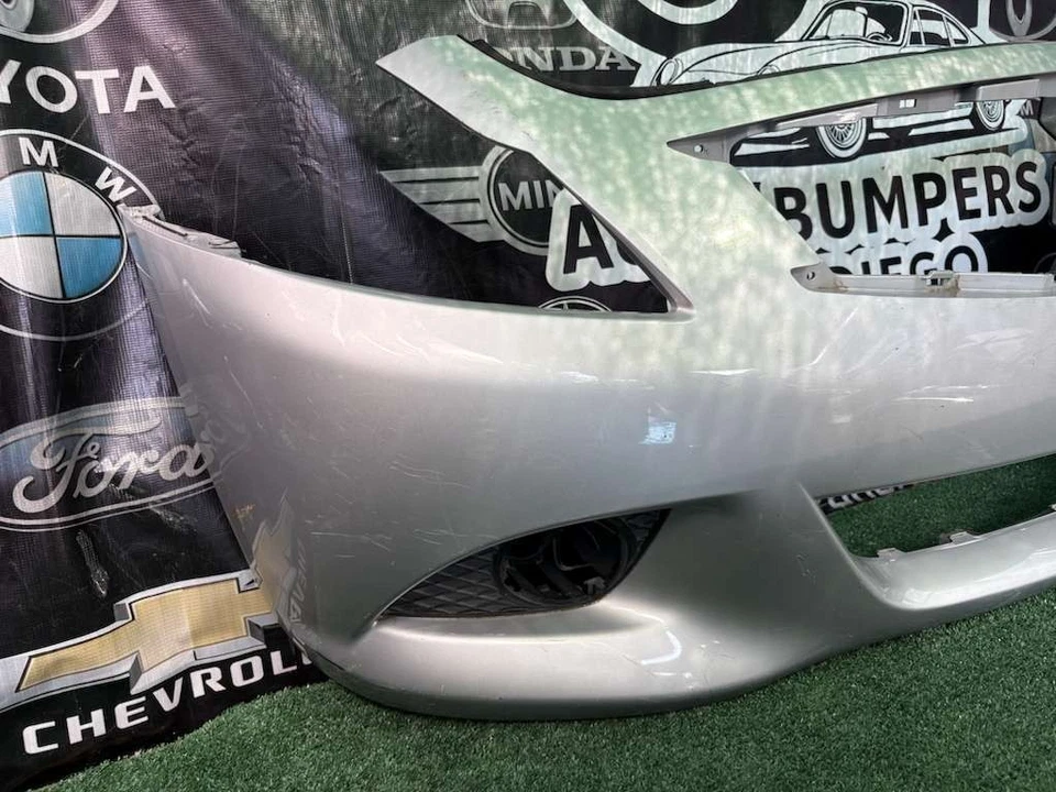 2010 - 2013 Infiniti G37 / G25 / Q40 Sedan OEM Front Bumper K6010JK00A - Imagem 3 de 4