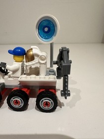 LEGO City Space Moon Buggy (3365)  100% complete Retired Set W/minifigure
