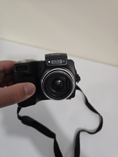 Kodak EasyShare DX6490 4MP Digital Camera – Tested - Picture 2 of 11