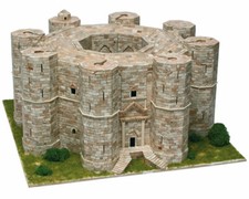 Aedes 1008 Castello del Monte - 1:150 scale model making