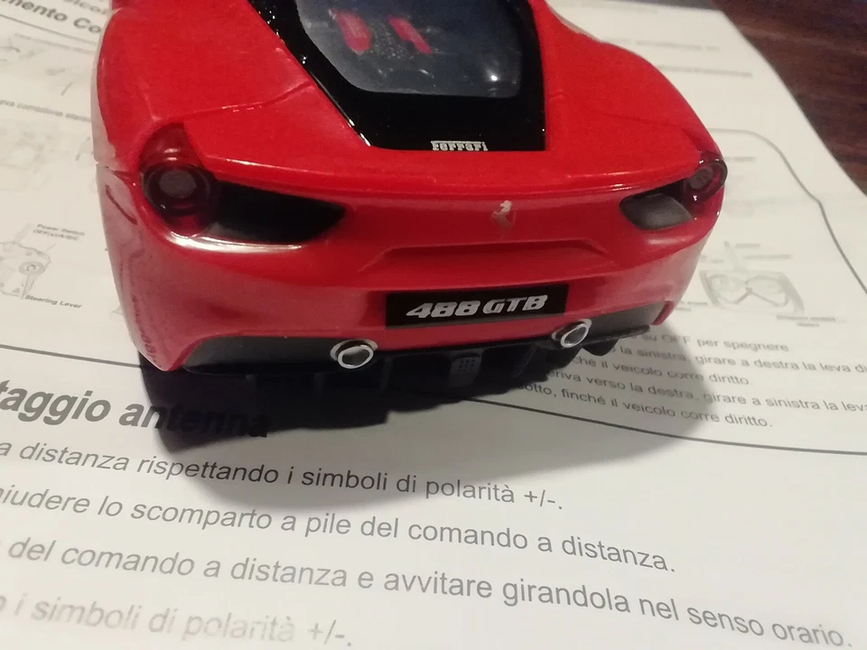 Modellino radiocomandato ferrari 488gtb ufficiale scala1:32 in box istr. italia - Immagine 4 di 4