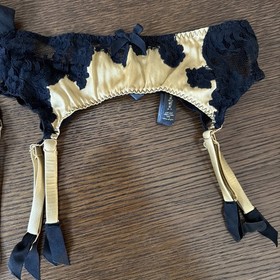 Agent Provocateur Gold Black Suspenders And Tights Size 2