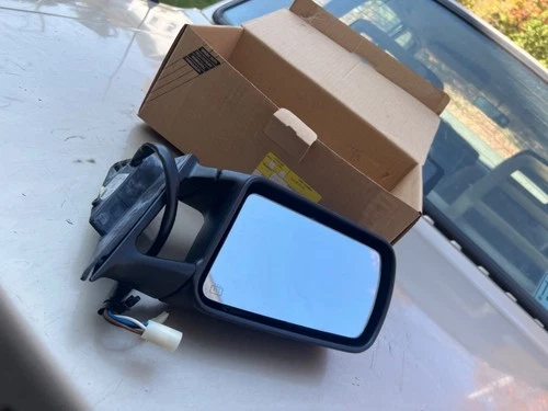 SAAB 9000 drivers side left mirror 9661323