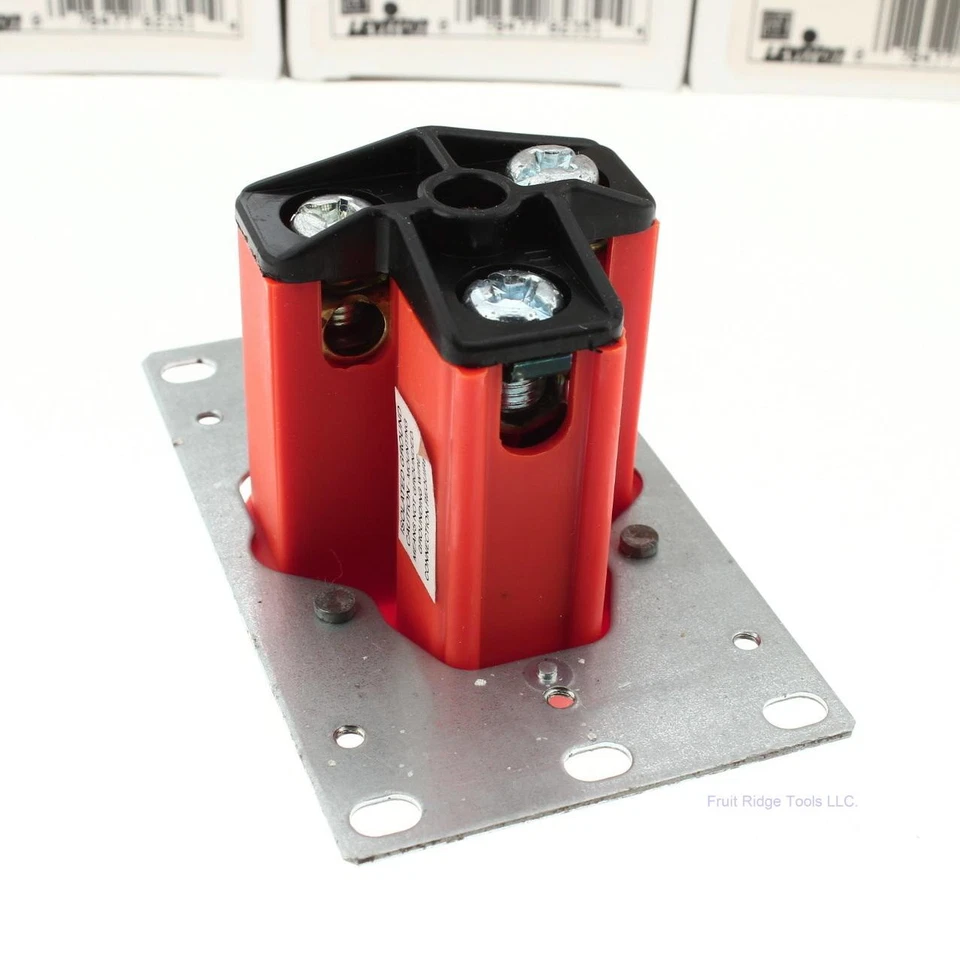 Leviton 5372-IG Isolated Ground Straight Blade Receptacles 6-30R 30A 250V 10pcs - Image 2 of 4