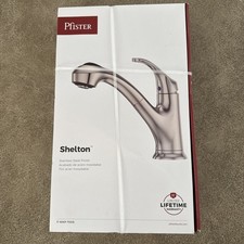 Pfister Shelton 1-Handle Pull-Out Kitchen Faucet in a stainless steel