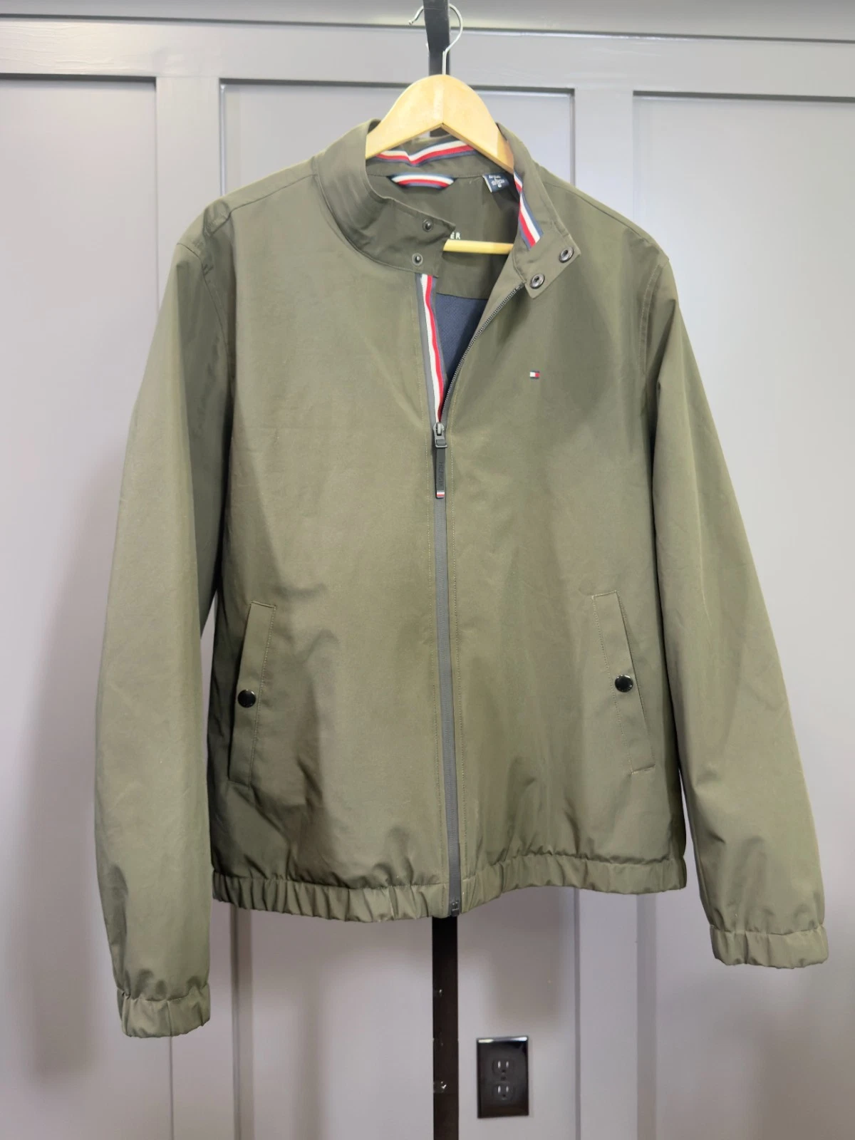 NWT Tommy Hilfiger Stretch Water/Wind Resistant Jacket Olive Green, L, $175 MSRP