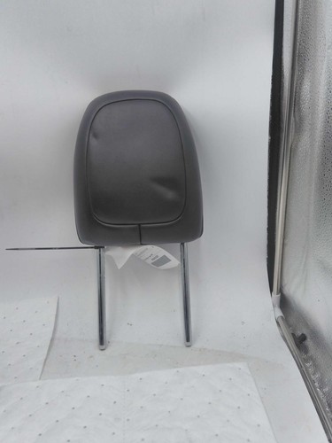 2019 Jeep Cherokee Grey Headrest OEM Used 69000 Miles - Fast Shipping