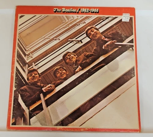 The Beatles Red Album 1962‑1966 • 1973 EMI • Original Double LP Vinyl + Insert
