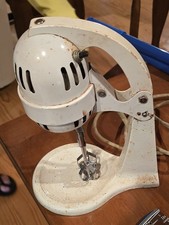 vintage 1930-1940's Mary Dunbar Handymix electric stand mixer