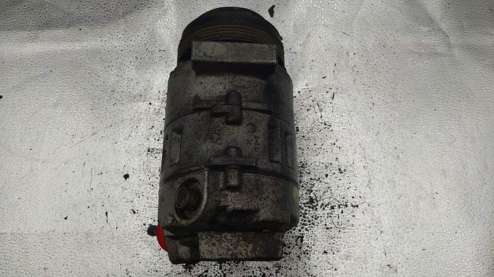 BMW 528I 1999 OEM DENSO AIRE ACONDICIONADO COMPRESOR 64528377241 1998 2000 Foto 4 de 4