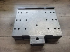 MOORE TOOLS PRECISION ANGLE PLATE 10 X 12 "