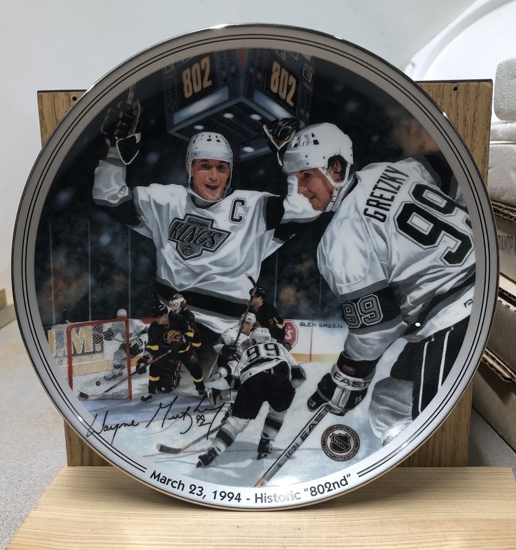 Wayne Gretzky 1996  March 23, 1994 Historic “802nd” Bradford Exchange