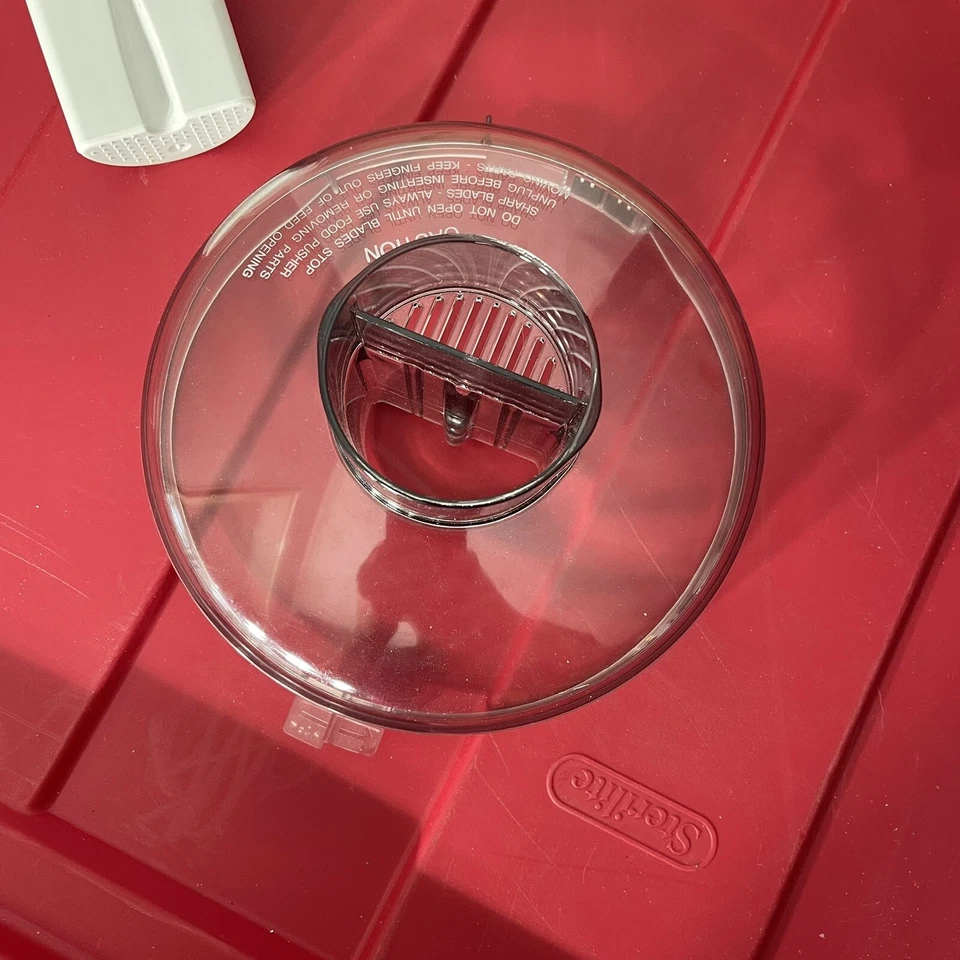 Procesador de alimentos KRUPS Prep modelo #620 pieza de repuesto tazón cubierta empujador Foto 4 de 4