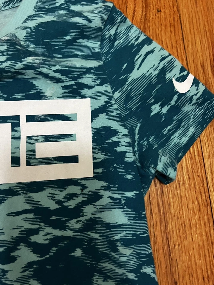 Nike Tee Dri Fit Girl's Graphic Athletic Tee Shirt Bluish/ Green Size Medium - Image 4 of 4