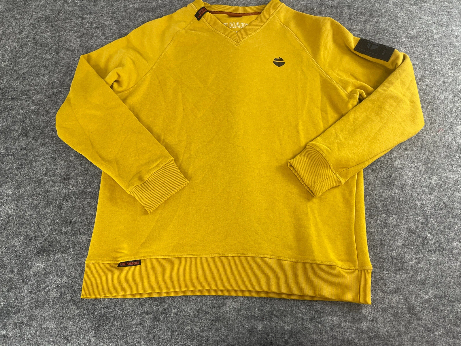 Stone Harbour Sweater Mens 2XL V neck Pullover Sweatshirt Yellow N210