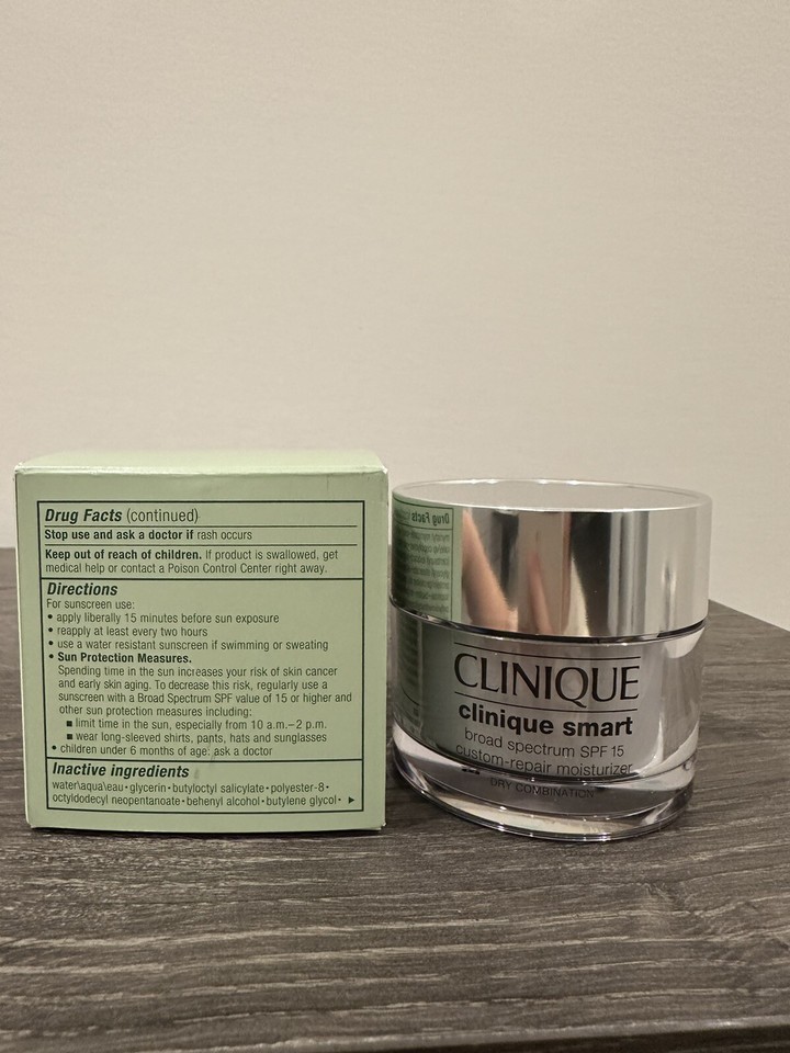 clinique-smart-spf-15-custom-repair-moisturizer-dry-combination-1-7fl