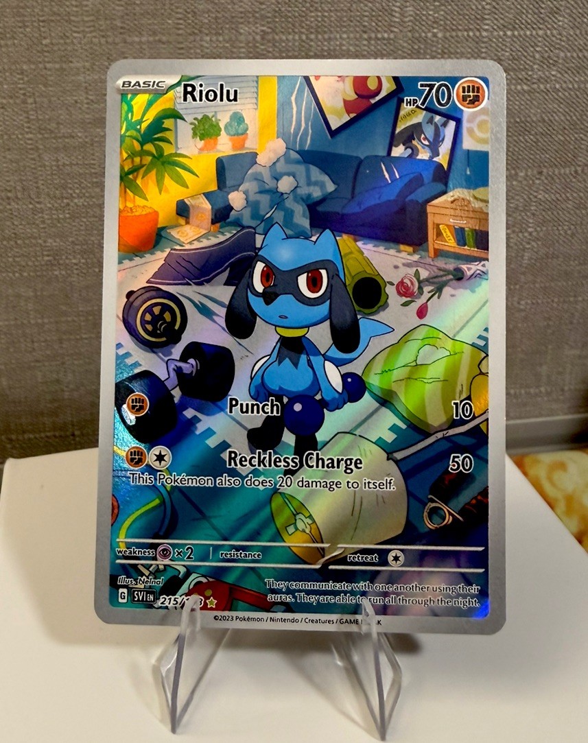 Pokémon Riolu TCG Scarlet & Violet Base Set Holo Card 215/198 Illustration Rare 