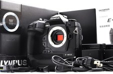 Olympus OM-D E-M1X fotocamera mirrorless 20,4 megapixel scatola originale - scatti 16.828 - quasi come nuova -